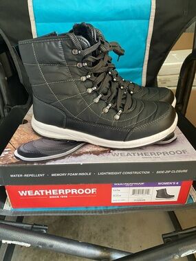 Weatherproof Women’s Black Quilted Winter Boots